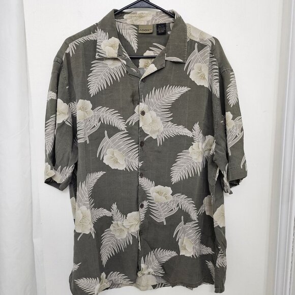 Axist 100% Silk Mens Medium Short Sleeve Button Up Shirt Blue Floral Hawaiian - Picture 1 of 8
